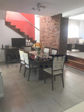 Casa en Venta - Country Banco Provincia - 3 dormitorios