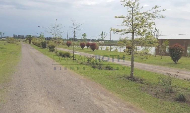 Lote en Venta - Barrio Cerrado Los Juncos