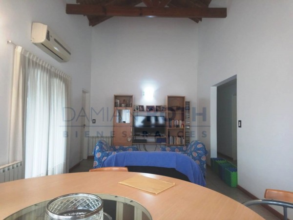 Casa en Venta - Country Banco Provincia - 3 dormitorios