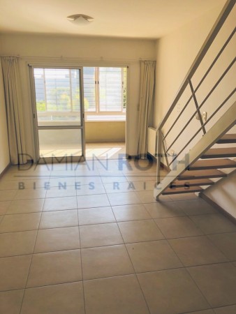 Departamento en Venta tipo Dúplex - Gral. Rodriguez Centro