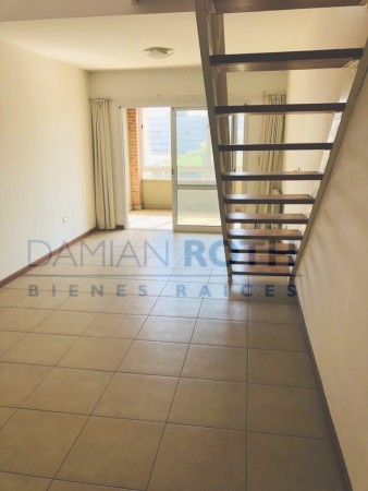 Departamento en Venta tipo Dúplex - Gral. Rodriguez Centro