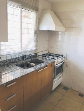 Departamento en Venta tipo Dúplex - Gral. Rodriguez Centro
