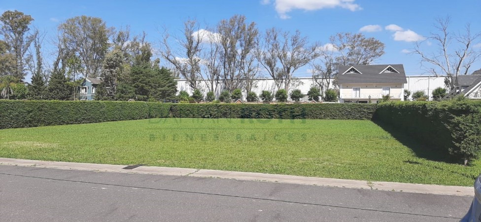 Lotes en Venta - Barrio Privado Astorga