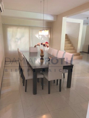 Casa en Venta - El Nacional Club de Campo - 3 dormitorios