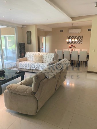 Casa en Venta - El Nacional Club de Campo - 3 dormitorios
