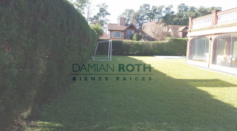 Casa en Venta - Country Banco Provincia - 3 dormitorios + playroom
