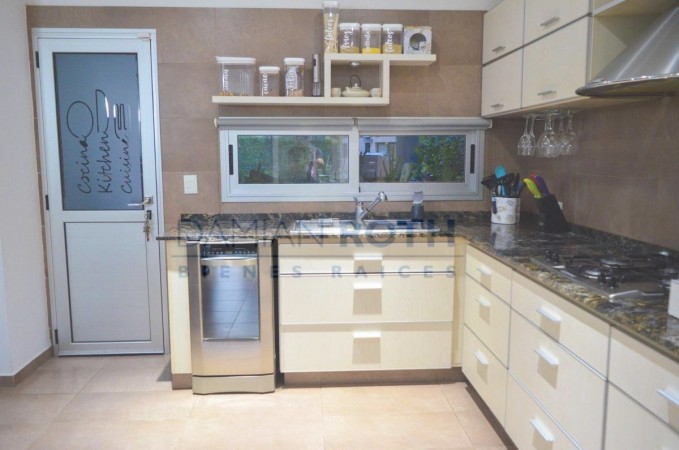 Casa en Venta - Country Banco Provincia - 3 dormitorios