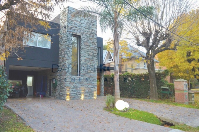 Casa en Venta - Country Banco Provincia - 3 dormitorios