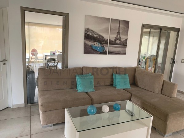 Casa en Venta - Casco de Alvarez - 3 Dormitorios