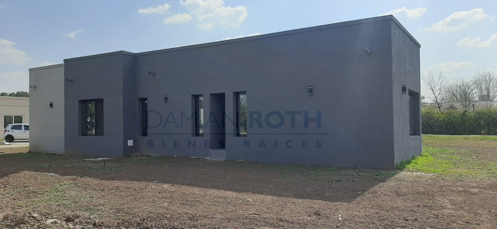Venta en Cuotas - Solar de Alvarez Barrio Privado- 3 Dormitorios