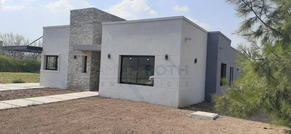 Venta en Cuotas - Solar de Alvarez Barrio Privado- 3 Dormitorios